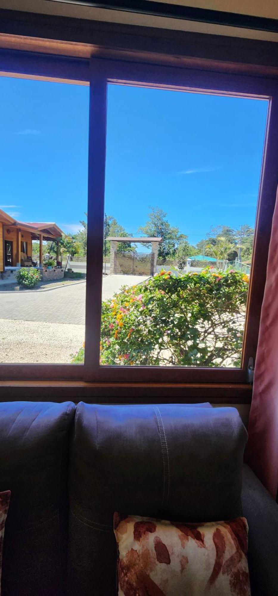 Апартаменты Cabina Monteverde Soan De Montana Номер фото